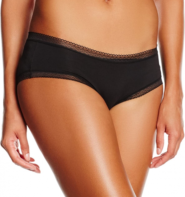 Купить Трусики Triumph Smooth Essentials Fine Lace Hipster Черный распродажа сток Киев Украина