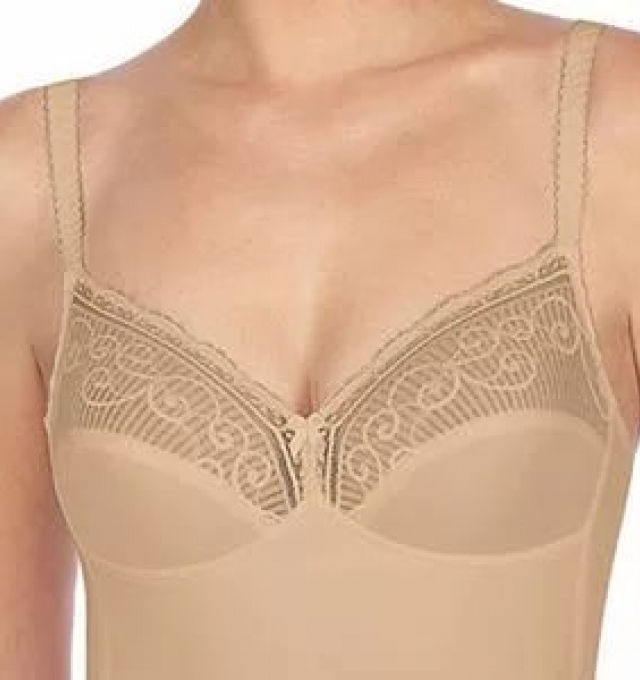 Купить Боди Triumph Daily Basics BS бежевый распродажа сток Киев Украина